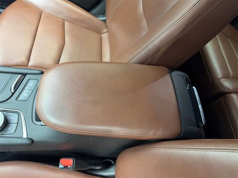 Used 2021 Cadillac XT5 Premium Luxury image 65