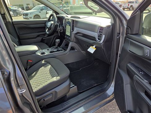 New 2025 Ford Ranger XL image 13