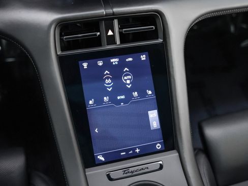 Certified 2020 Porsche Taycan Turbo image 19