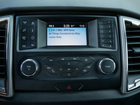 Used 2019 Ford Ranger XLT w/ FX4 Off-Road Package image 22