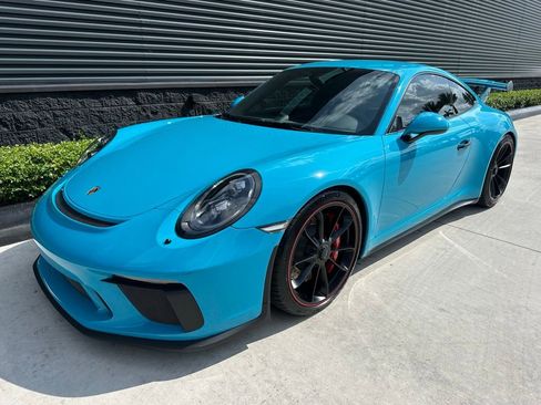 Certified 2018 Porsche 911 GT3 RWD image 7
