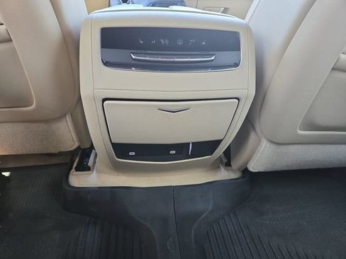 Used 2023 Cadillac Escalade Premium Luxury AWD/4WD image 11
