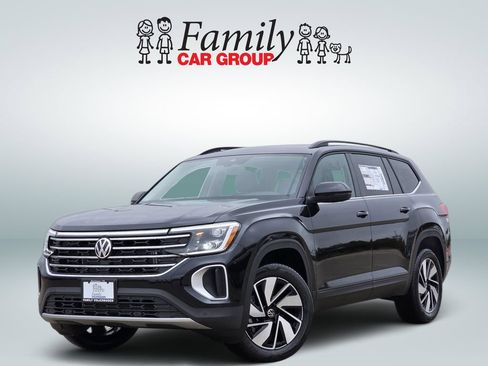 New 2026 Volkswagen Atlas SE FWD image 1