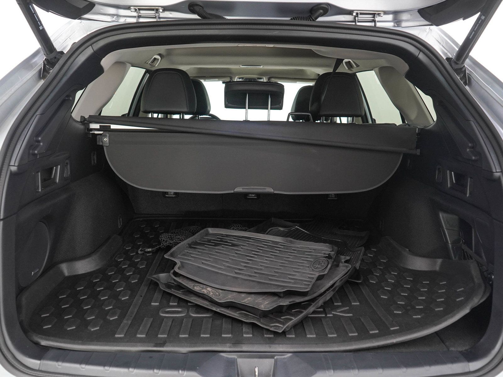 Used 2024 Subaru Outback Touring XT AWD/4WD image 9