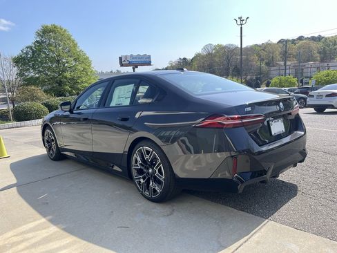 New 2026 BMW i5 eDrive40 w/ M Sport Package RWD image 6