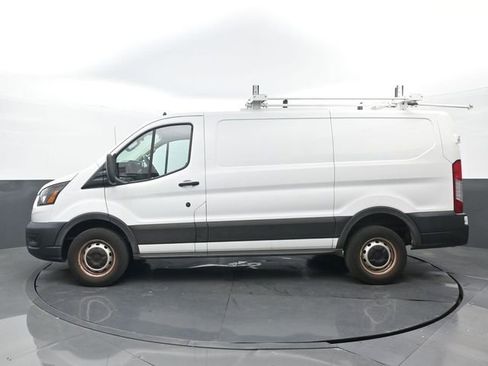 Used 2022 Ford Transit 250 Low Roof RWD image 7