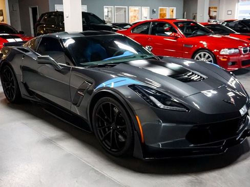 Used 2017 Chevrolet Corvette Grand Sport RWD image 4