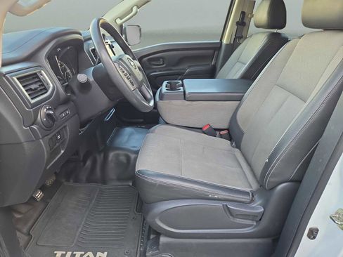 Used 2019 Nissan Titan S w/ S Utility Package image 19