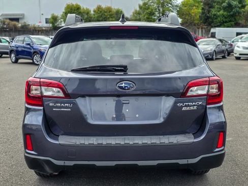 Used 2016 Subaru Outback 2.5i Premium AWD/4WD image 7
