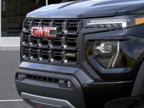 New 2026 GMC Canyon AT4 image 40