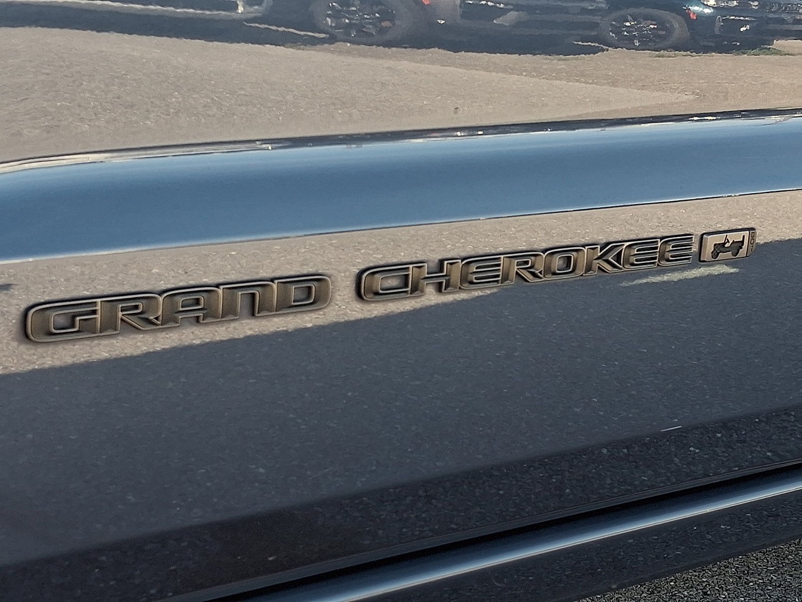 Used 2021 Jeep Grand Cherokee Limited w/ Quick Order Package 28K 80th AWD/4WD image 32