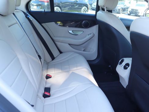 Used 2016 Mercedes-Benz C 300 Sedan image 17