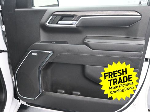 Used 2022 Chevrolet Silverado 1500 LTZ w/ LTZ Premium Package image 9