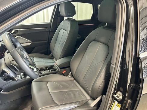 Certified 2023 Audi Q3 2.0T Premium Plus w/ Premium Plus Package AWD/4WD image 8