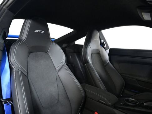 Certified 2022 Porsche 911 GT3 RWD image 18