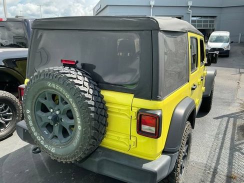 Used 2023 Jeep Wrangler Unlimited Sport AWD/4WD image 6