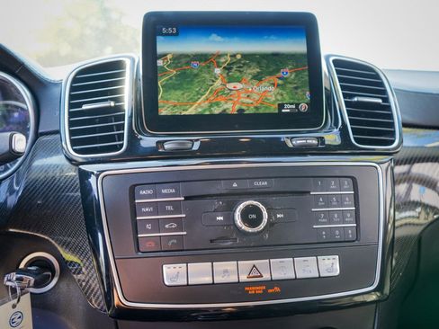 Used 2017 Mercedes-Benz GLE 43 AMG 4MATIC Coupe w/ Premium 3 Package image 12