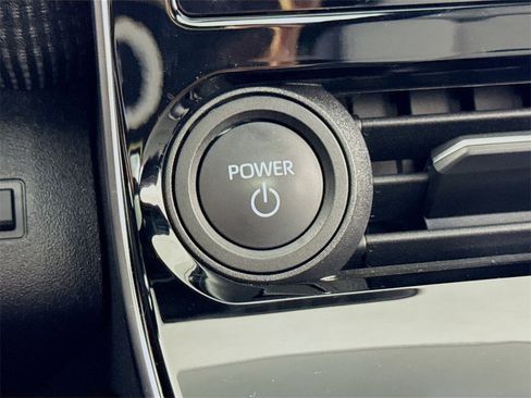 Used 2023 Subaru Solterra AWD image 29