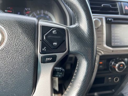 Used 2018 Toyota 4Runner SR5 image 15