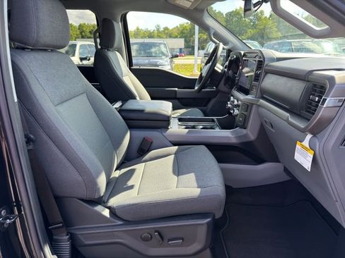 New 2024 Ford F150 XLT w/ Equipment Group 302A MID image 44