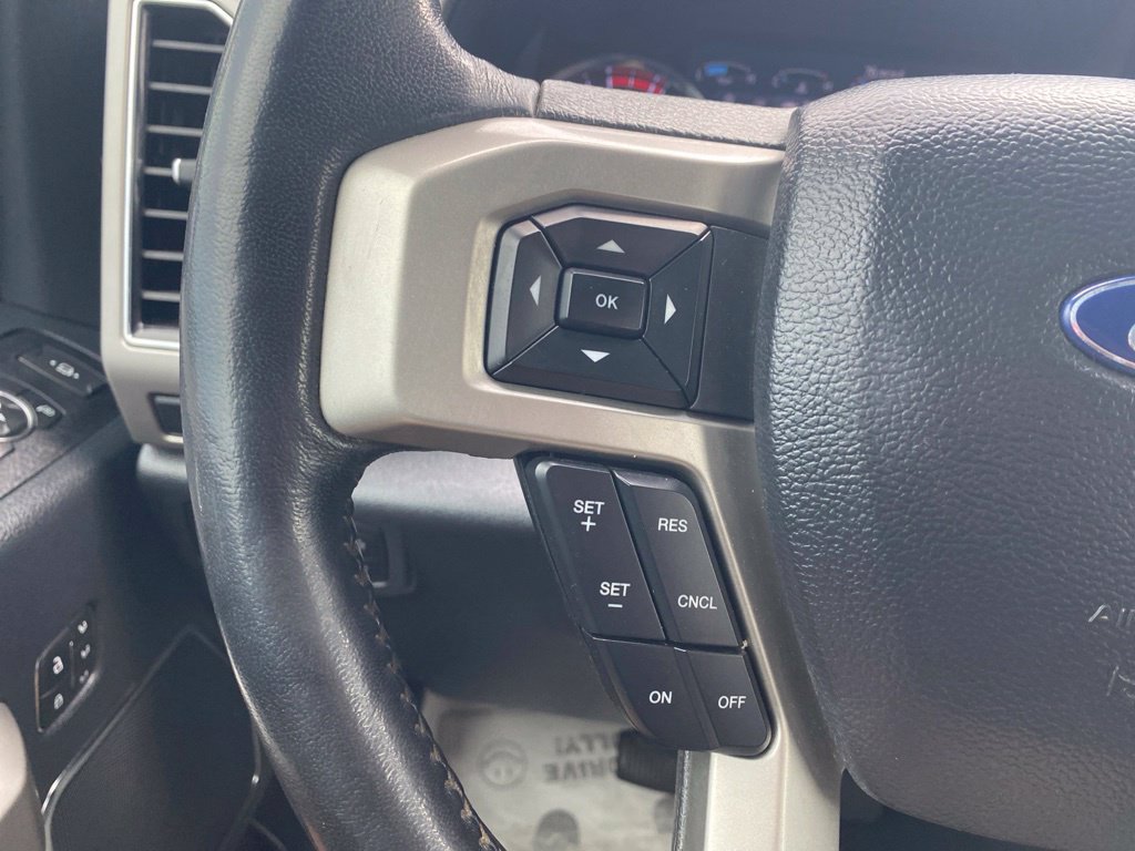 Used 2022 Ford F250 Lariat w/ Lariat Ultimate Package AWD/4WD image 18