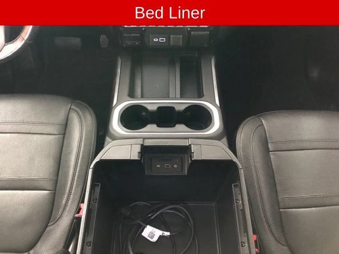 Used 2019 GMC Sierra 1500 Denali w/ Driver Alert Package II AWD/4WD image 9