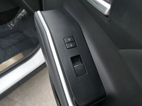 Used 2022 Toyota Highlander Bronze Edition image 26