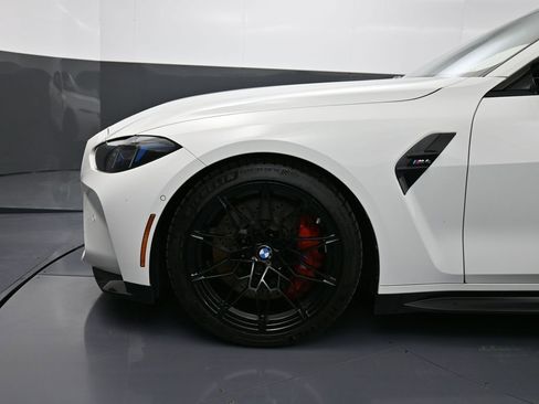 Used 2025 BMW M4 Coupe w/ Executive Package image 12