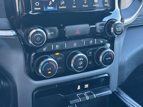 Used 2024 RAM 1500 Laramie image 18