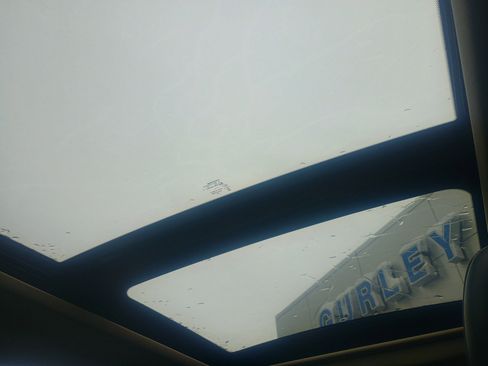 Used 2016 Jeep Cherokee Limited image 29