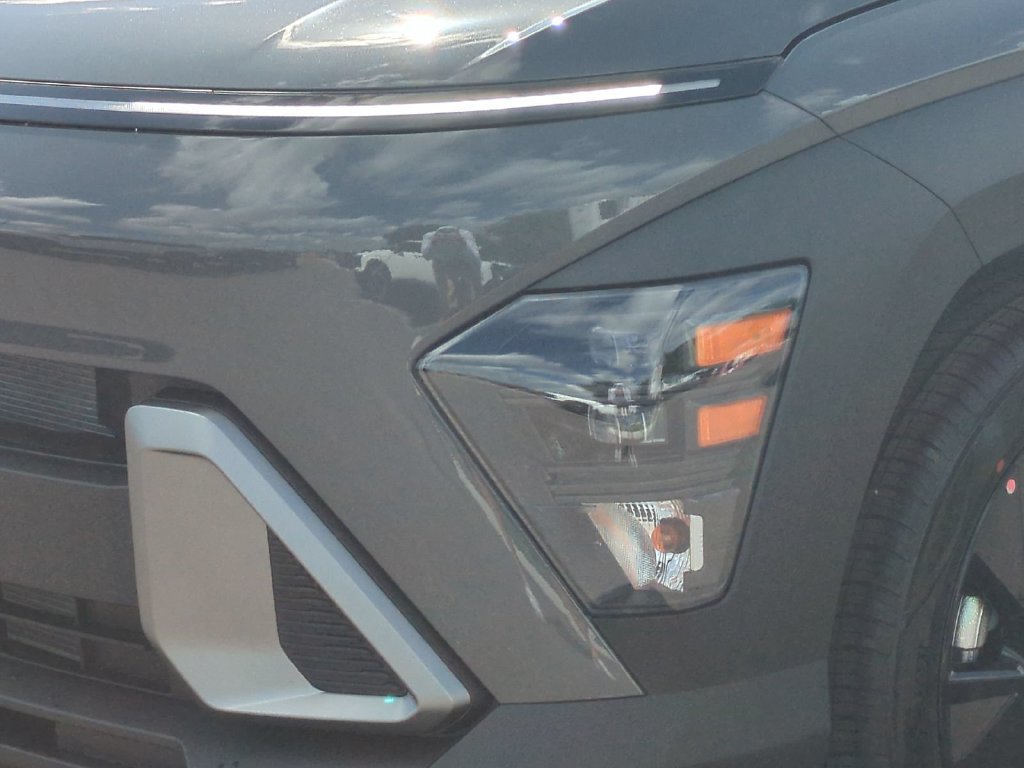 New 2027 Hyundai Kona SEL Sport FWD image 10
