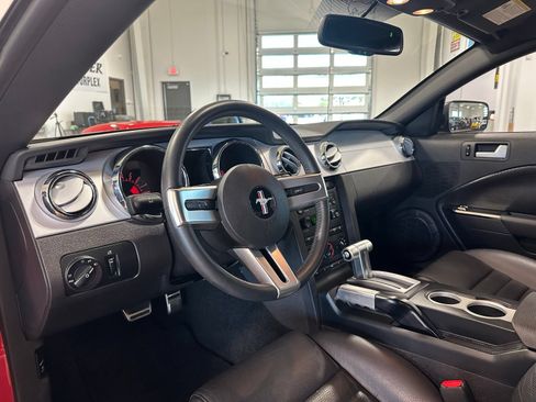 Used 2007 Ford Mustang GT Premium RWD image 18