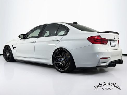Used 2018 BMW M3 RWD image 5