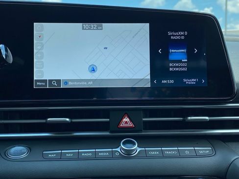 New 2026 Hyundai Elantra Limited FWD image 14