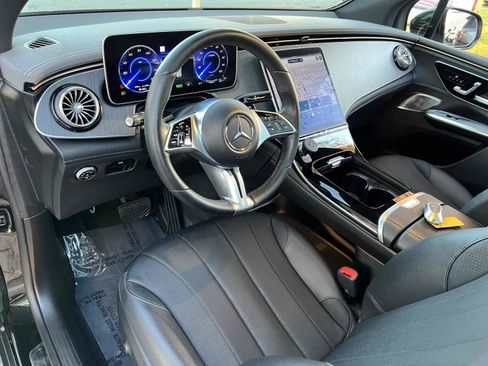 Used 2023 Mercedes-Benz EQE 350+ 4MATIC SUV w/ Exclusive Trim Package image 3