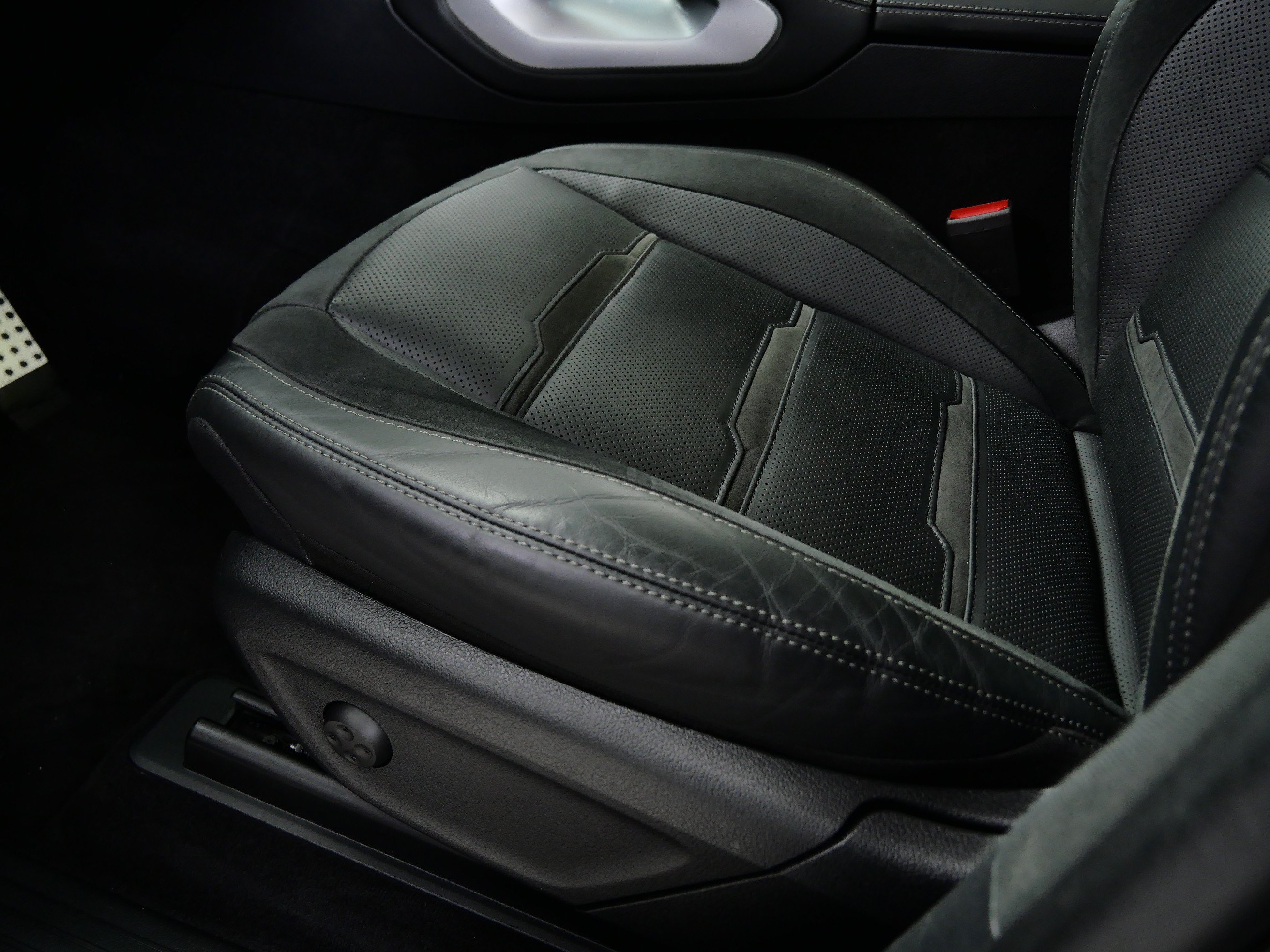 Certified 2024 Mercedes-Benz GLE 53 AMG 4MATIC image 18