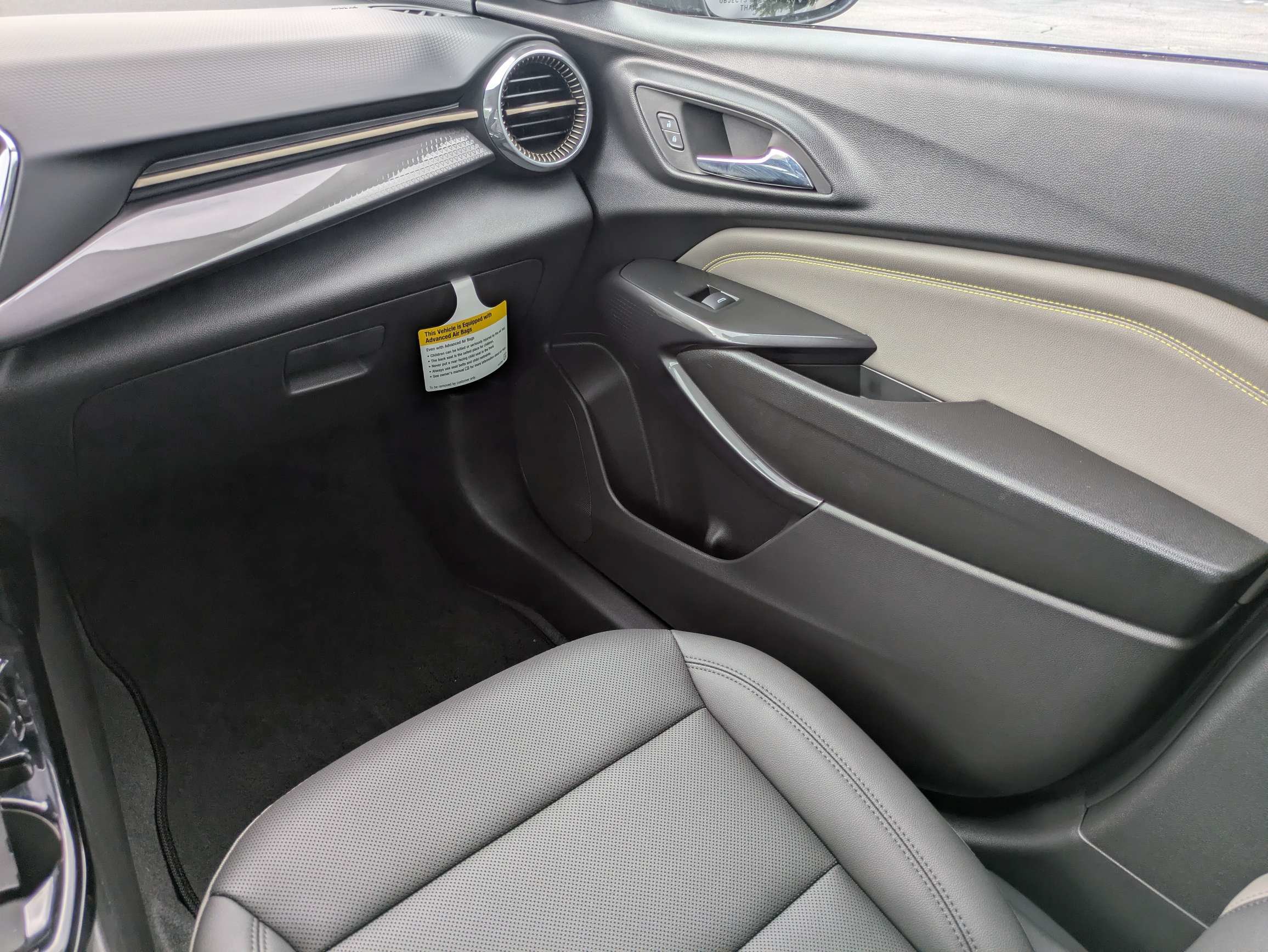 New 2026 Chevrolet Trax ACTIV w/ Driver Confidence Package FWD image 9