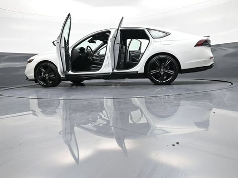 Certified 2023 Honda Accord Sport image 96