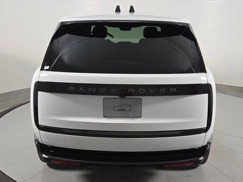 New 2026 Land Rover Range Rover Long Wheelbase SE AWD/4WD image 7