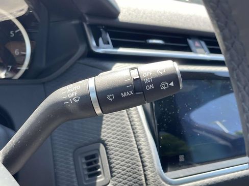 Used 2023 Land Rover Range Rover Velar S AWD/4WD image 41