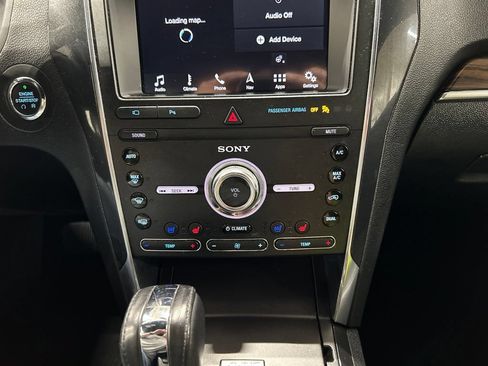 Certified 2019 Ford Explorer Limited w/ Class III Trailer Tow Package AWD/4WD image 23