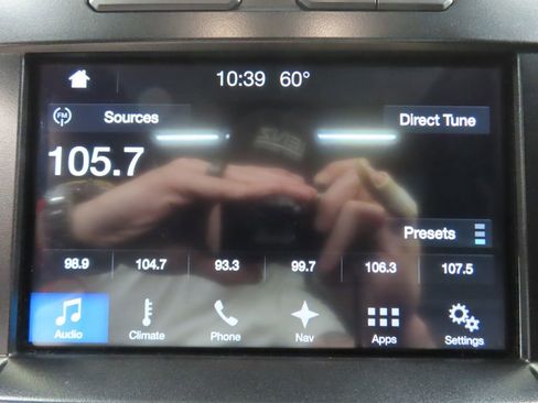 Used 2017 Ford F150 Lariat w/ Equipment Group 501A Mid AWD/4WD image 17