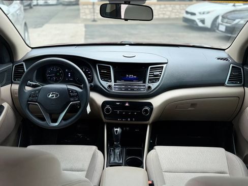 Used 2016 Hyundai Tucson SE FWD image 43