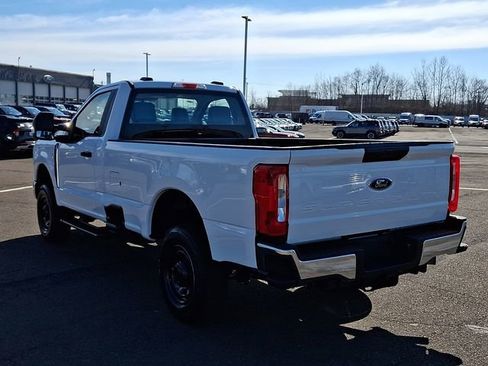 Used 2024 Ford F250 XL w/ FX4 Off-Road Package AWD/4WD image 4