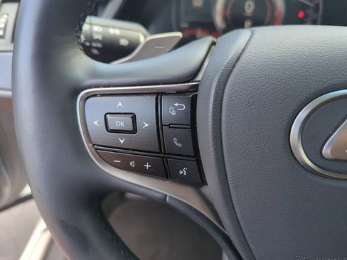 Used 2025 Lexus ES 350 w/ Premium Package FWD image 21