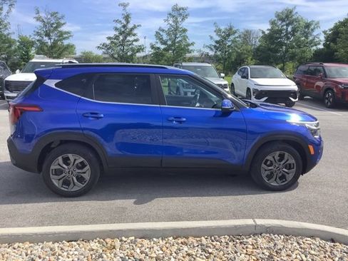 Used 2024 Kia Seltos S FWD image 5