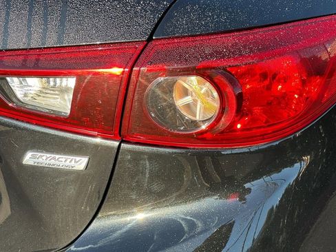 Used 2016 MAZDA MAZDA3 i Sport w/ Preferred Equipment Package image 29