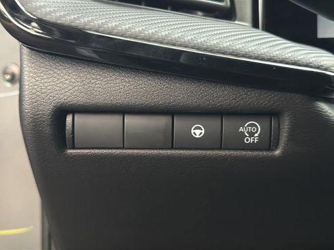 New 2026 Nissan Kicks SR image 22