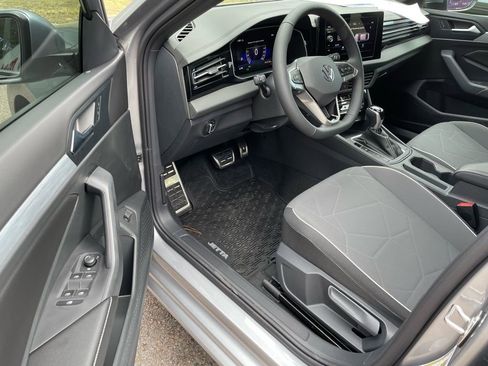 New 2026 Volkswagen Jetta Sport FWD image 4