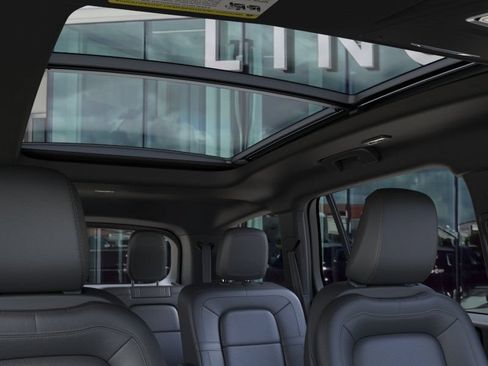 New 2026 Lincoln Aviator Reserve w/ Jet Appearance Package AWD/4WD image 22